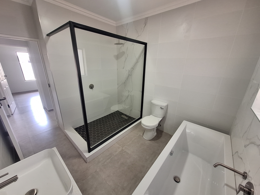 3 Bedroom Property for Sale in Aston Bay Eastern Cape